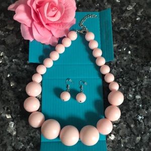 🎀🌸Rose🌷hair-clip & 2pc Pink Bauble necklace earring set! 3 pcs in a gift box💝